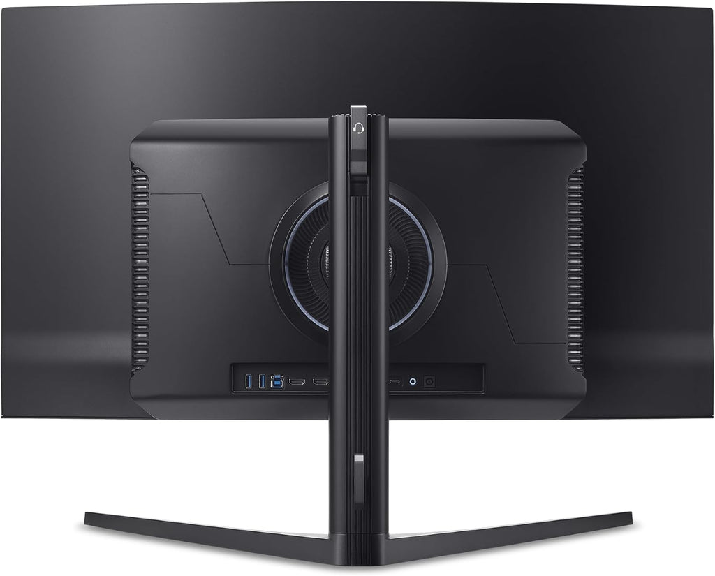 31.5" UHD 3840 x 2160 Quantum Dot OLED Curved Gaming Monitor P130