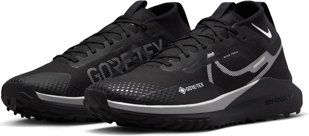 Black Wolf Grey Reflect Silver Low-Top Sneakers G48747