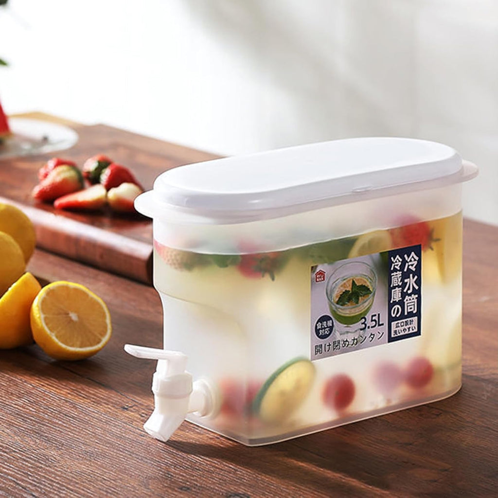 1 Gallon Plastic Beverage Dispenser with Spigot O1044