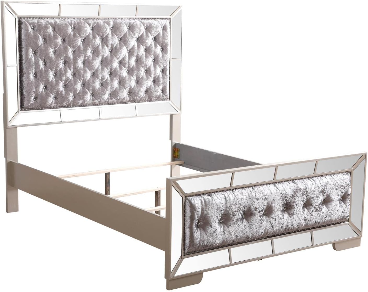 Silver Queen Panel Bed O763593