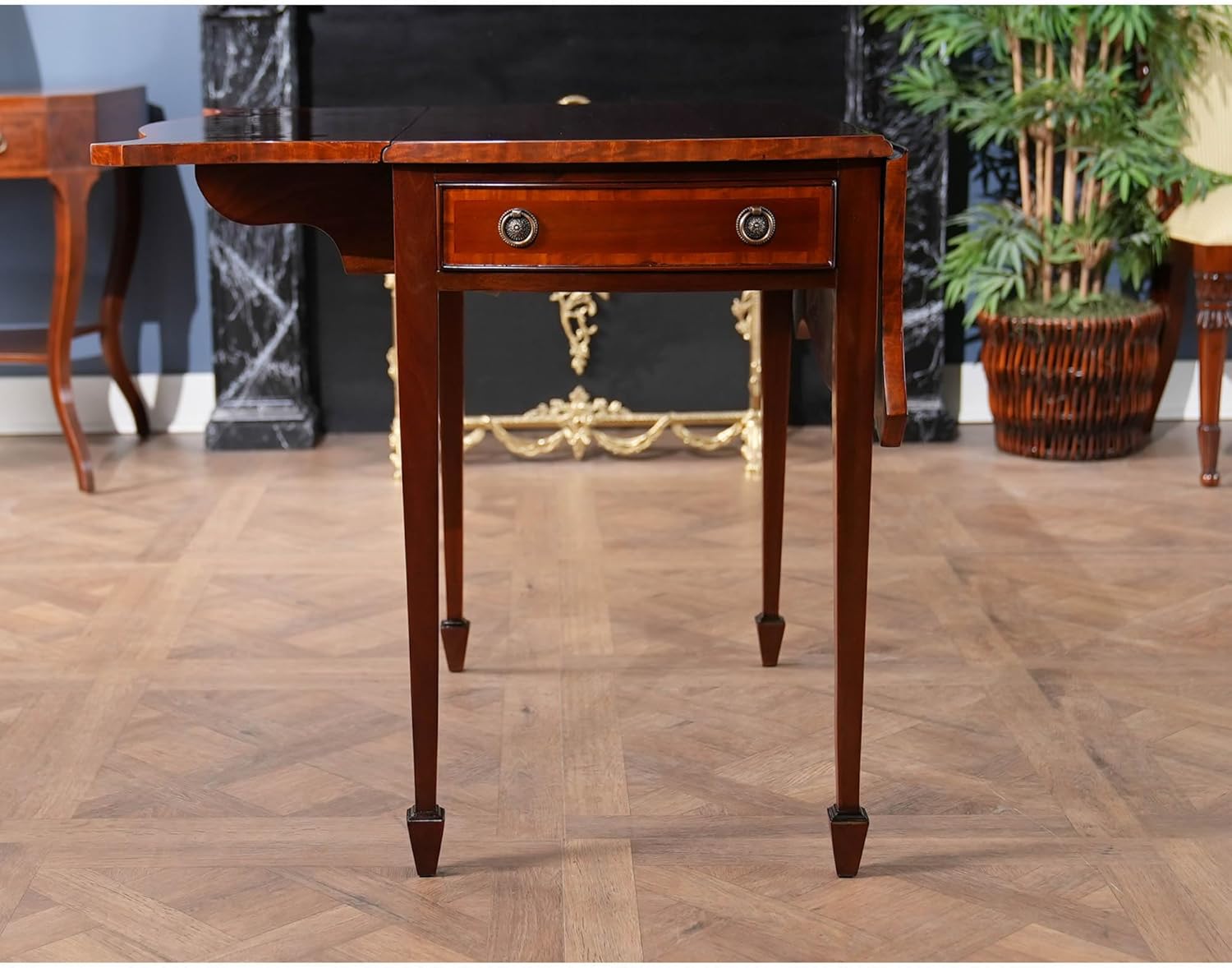 Mahogany Pembroke Table S376865