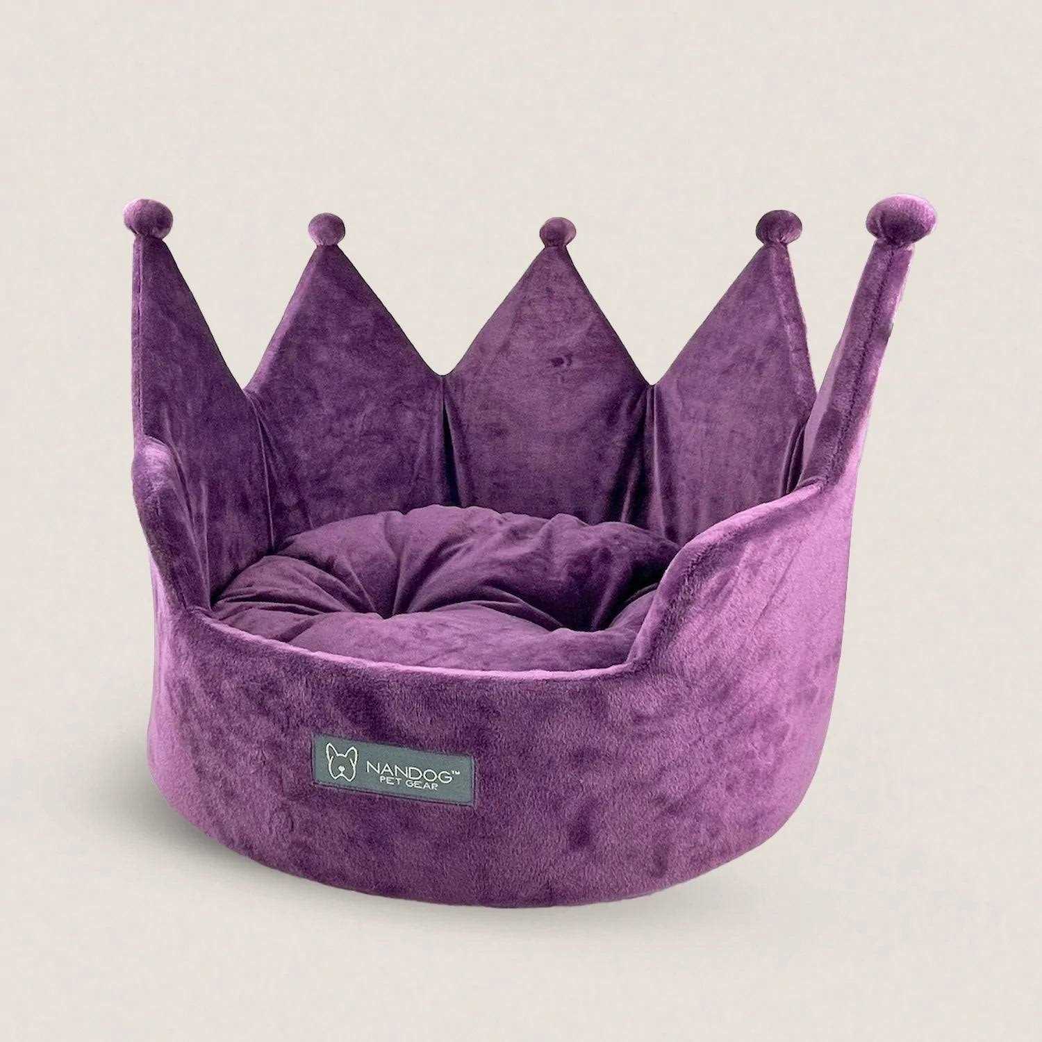 Crown Dog Cat Bed K943615