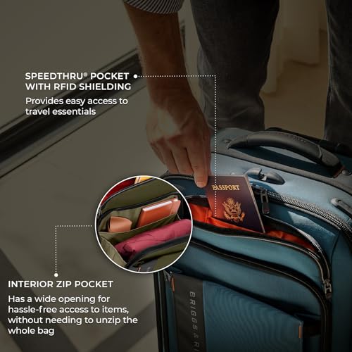 Black 22" Expandable Spinner Softside Luggage O8205