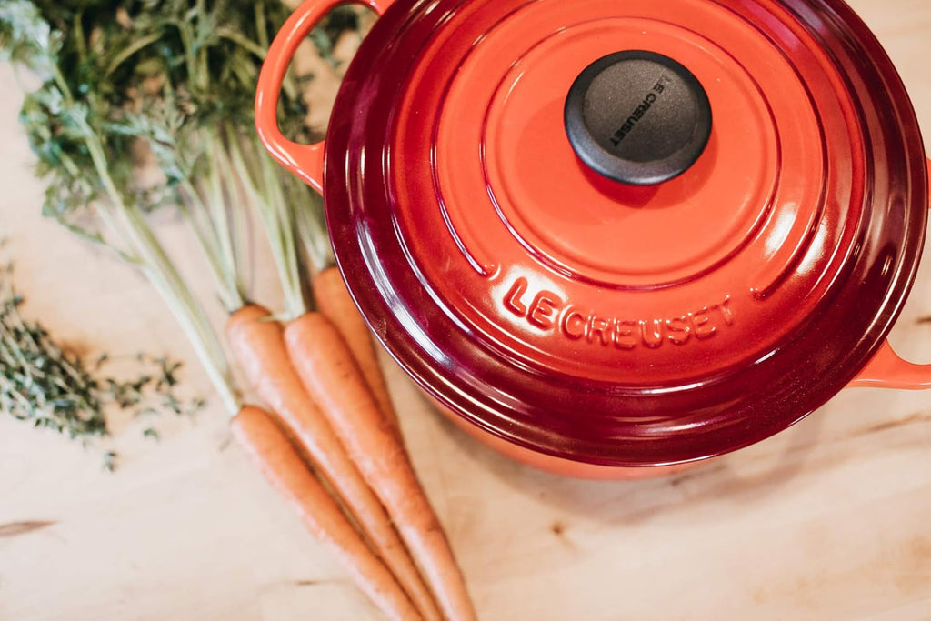 7.25 qt. Enameled Cast Iron Round Dutch Oven E259