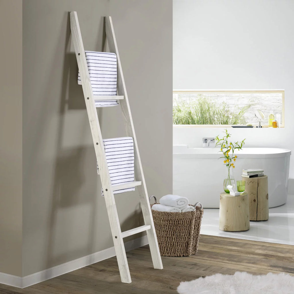 White Distressed Wood Blanket Ladder H5374
