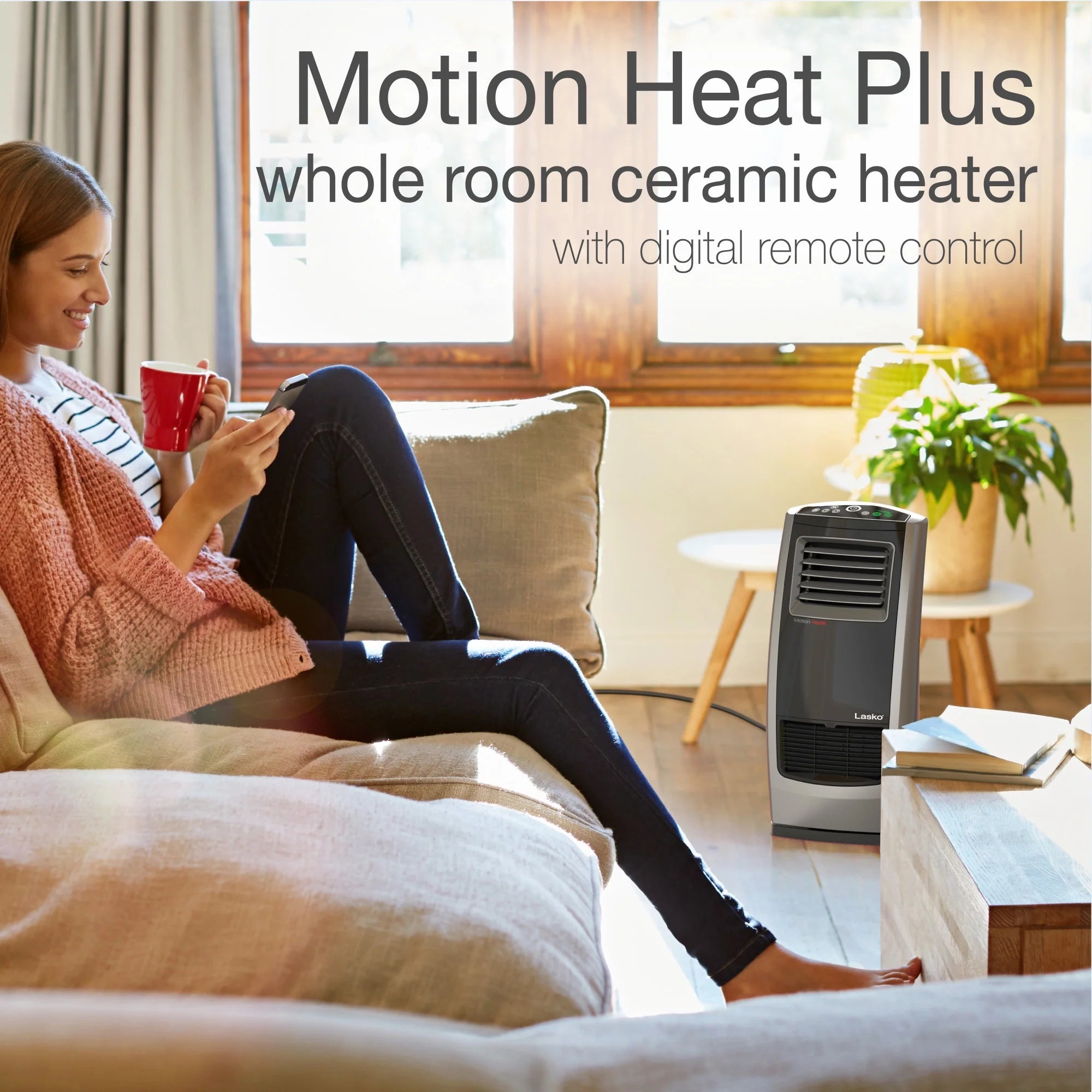 22.5" 1500W Ceramic Room Heater with Remote, Black/Silver I5472