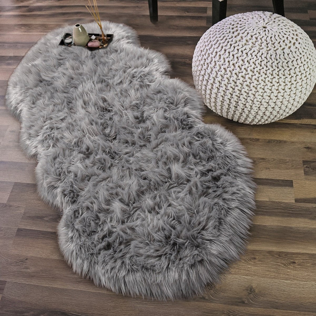 2.6'x5.2' Area Rug U185