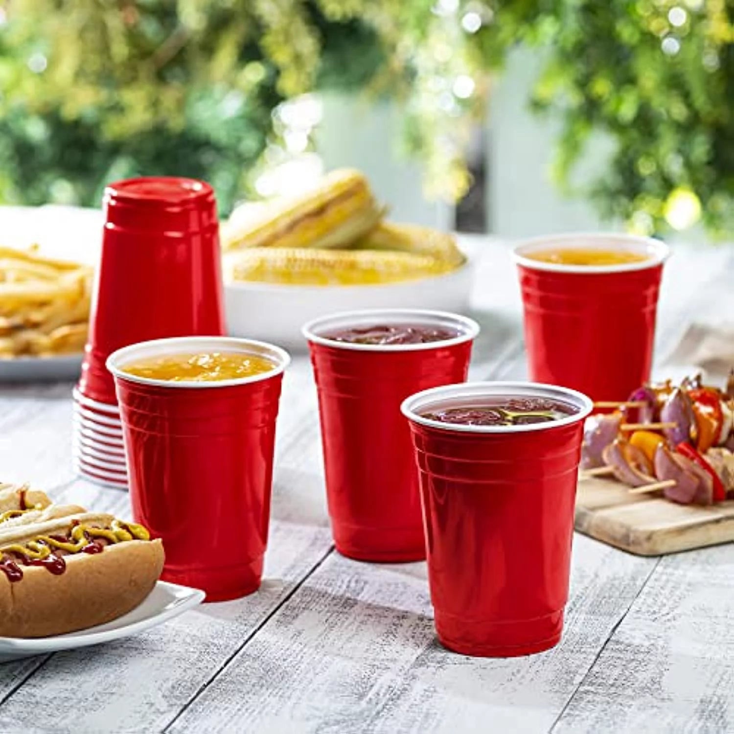 Red 18 Oz. Disposable Plastic Cups B4139