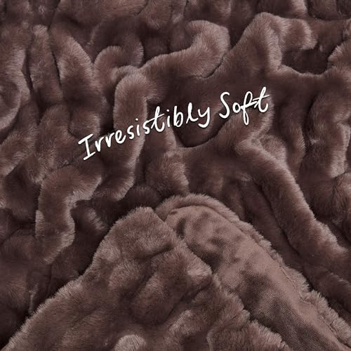 Dark Gray 50" x 65" Faux Fur Throw Blanket H2517