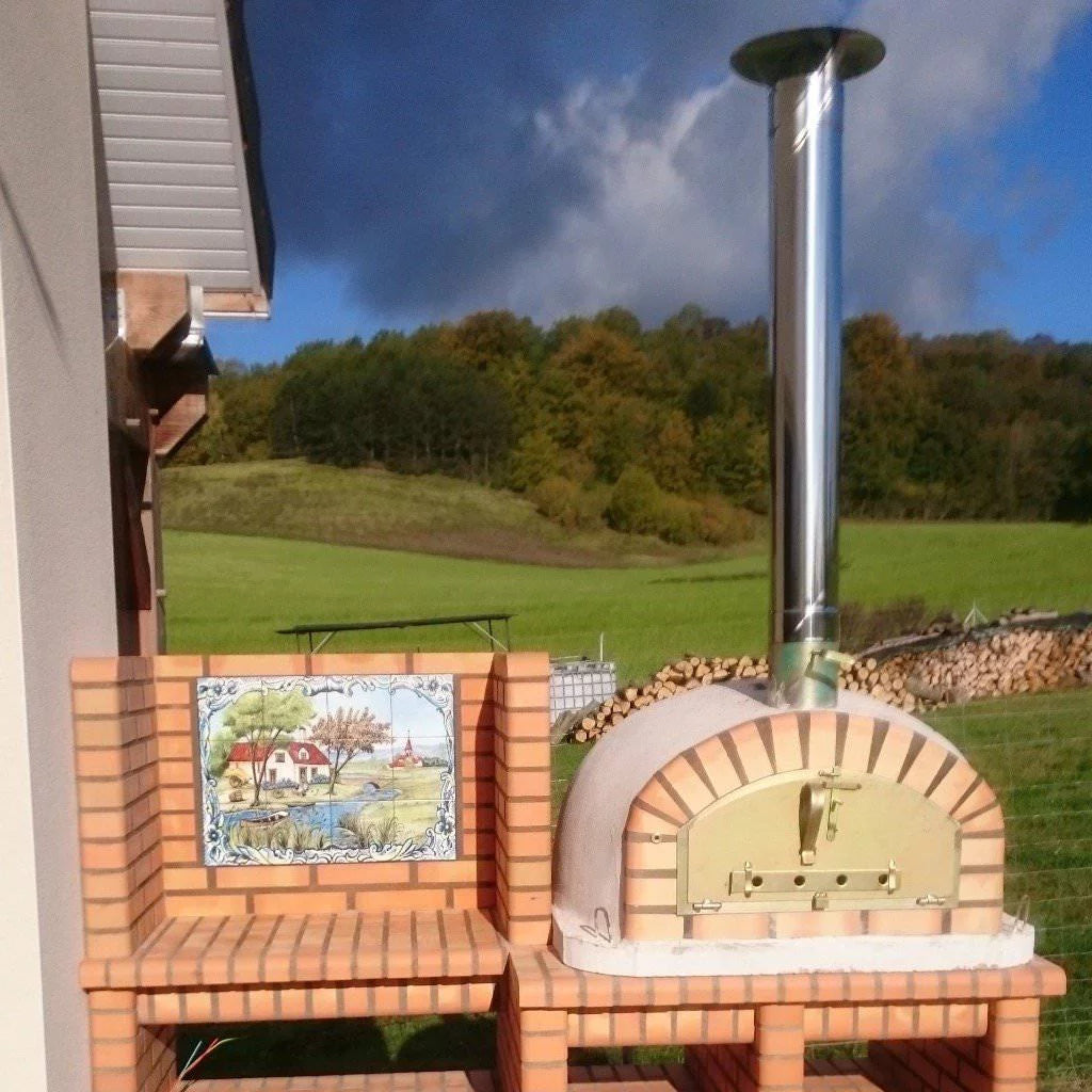 Outdoor Wood Fired Brick Pizza Oven L45585